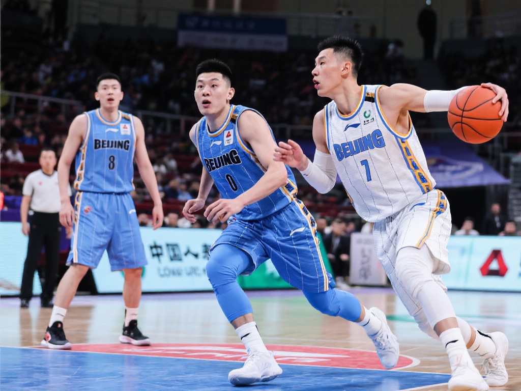 “巴萨为分担欠薪压力，竟选择与德容续约，球员处境令人唏嘘！”